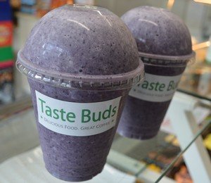 Blueberry & Coconut Milk